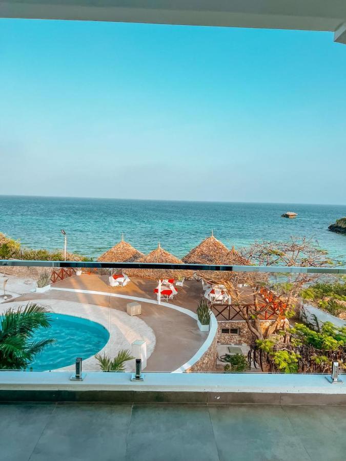 Met Beach Resort มาลินดี ภายนอก รูปภาพ