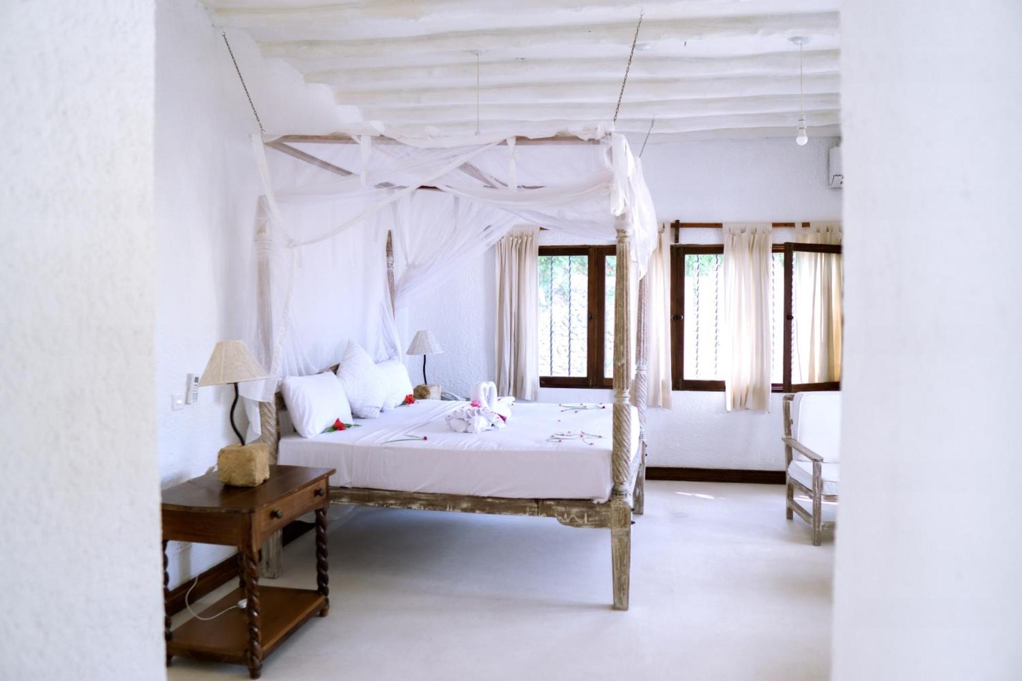 Met Beach Resort มาลินดี ภายนอก รูปภาพ