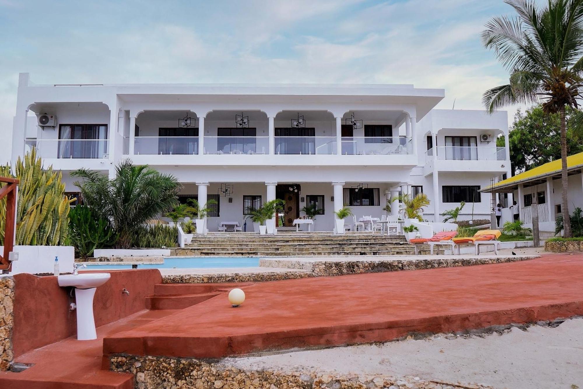 Met Beach Resort มาลินดี ภายนอก รูปภาพ